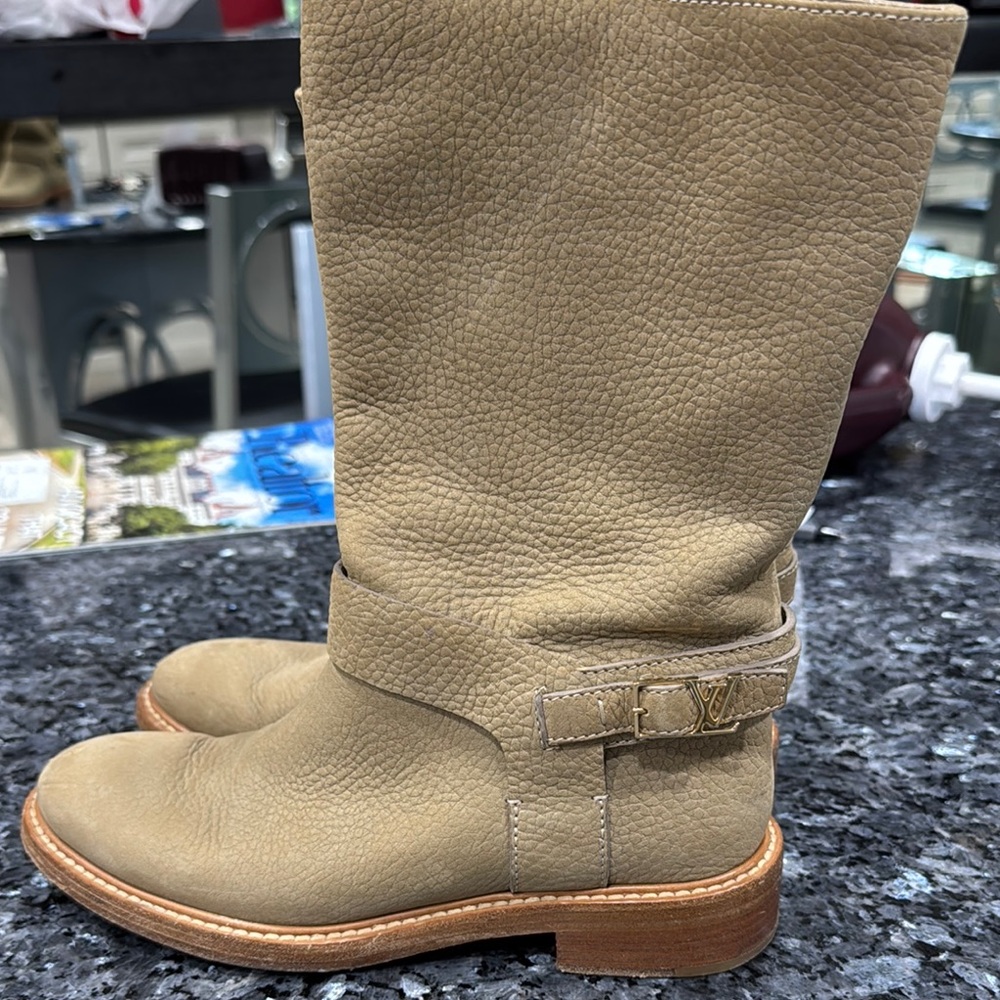 Louis Vuitton Beige Leather Boots